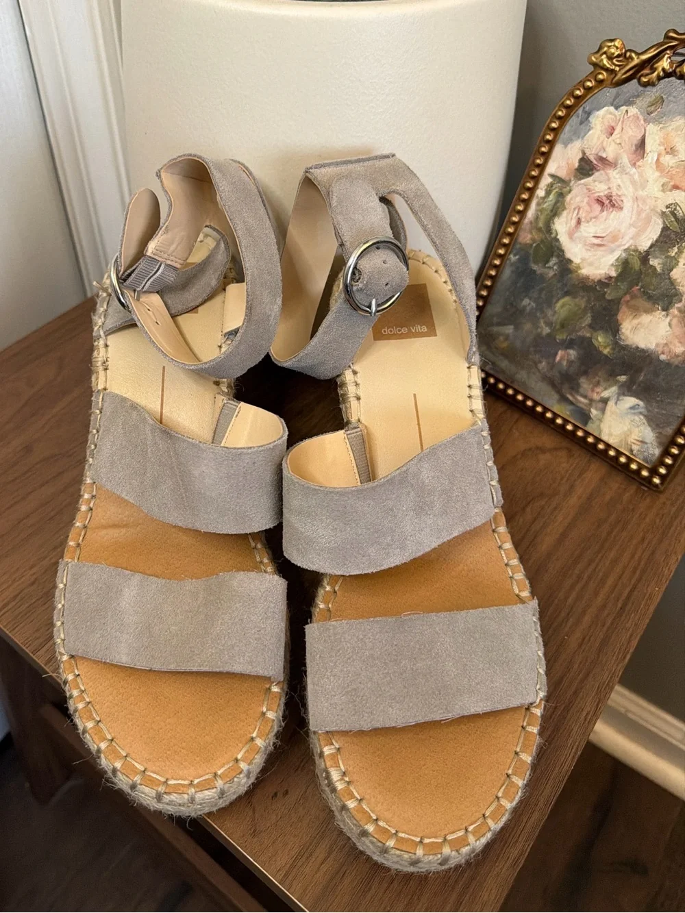 Dolce Vita Taupe Suede Espadrille Wedge Sandals 10 Leather Platform Ankle Strap